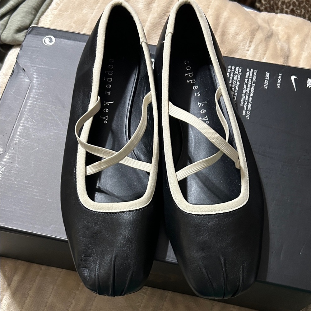 Copper Key Two-Tone Ballet Flats